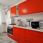 Lejlighed Orange Apartment-brilliant