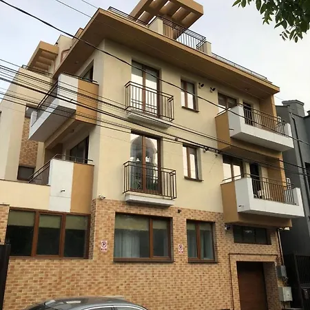 Orange Apartment-brilliant Κονστάντζα